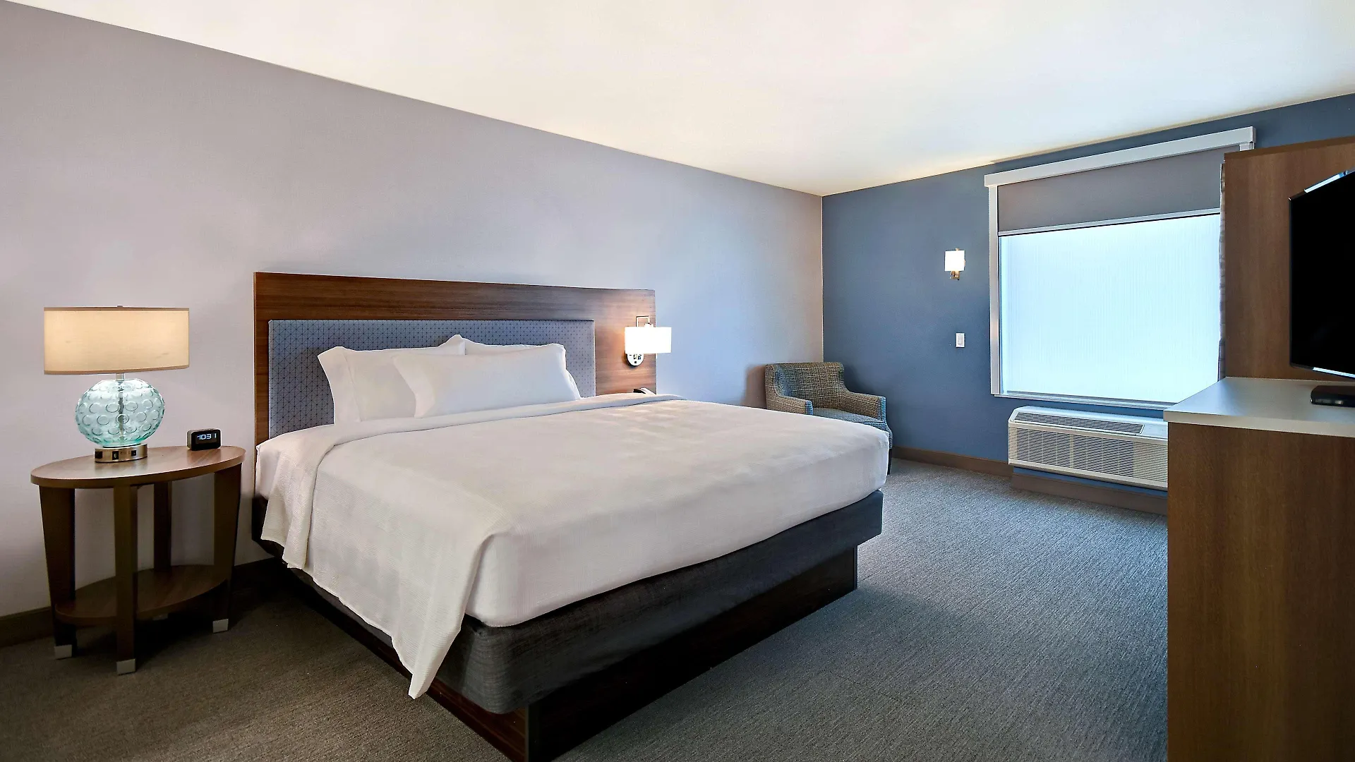 Home2 Suites By Hilton Las Vegas Convention Center - No Resort Fee Hotel