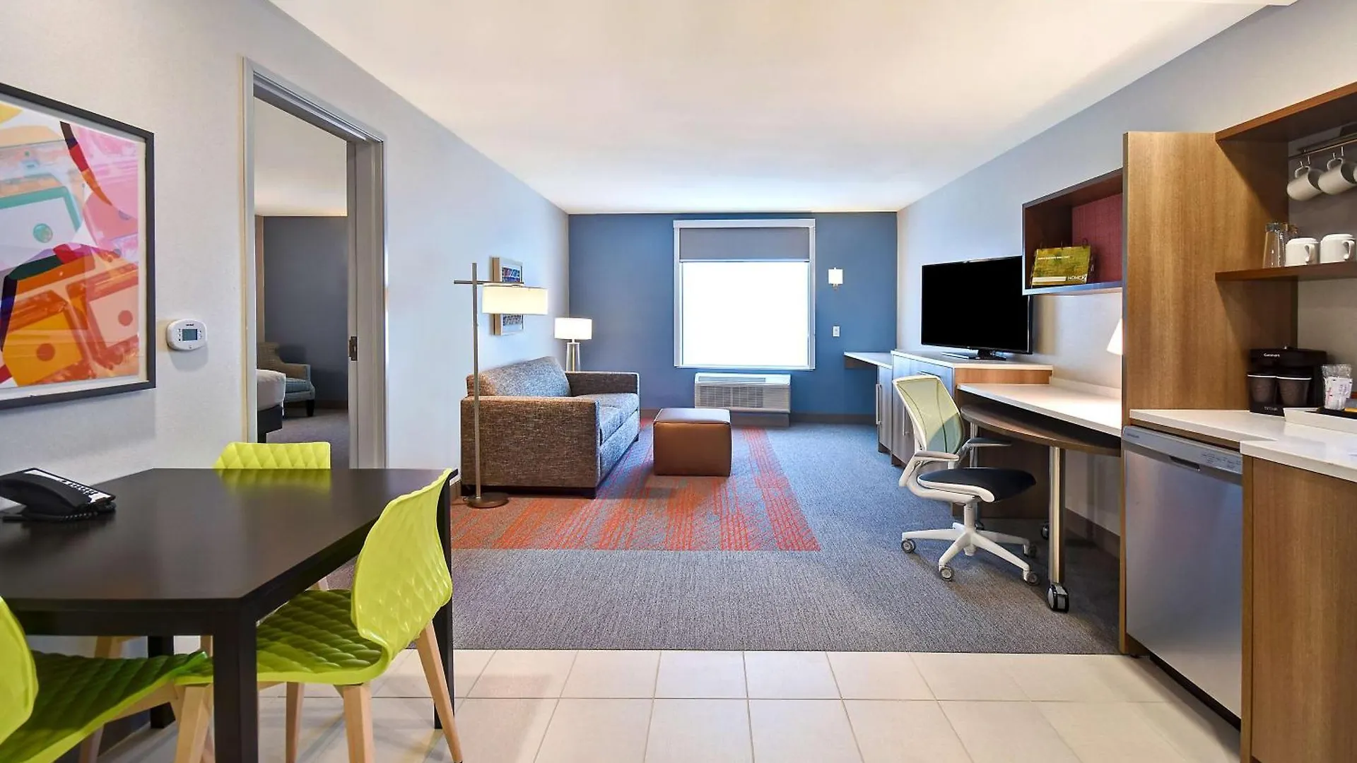 Home2 Suites By Hilton Las Vegas Convention Center - No Resort Fee Hotel